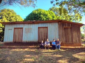 UM ENCONTRO MEMORÁVEL NA ANTIGA CASA DO SR. JOÃO FONSECA: REVIVENDO HISTÓRIAS DA GLEBA 8 EM 2025